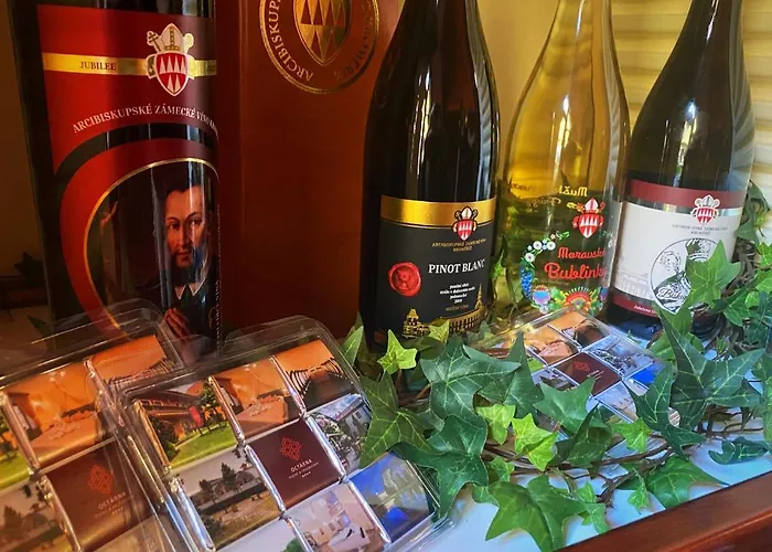 Hotel Octarna - Free On-site Parking Kromeriz