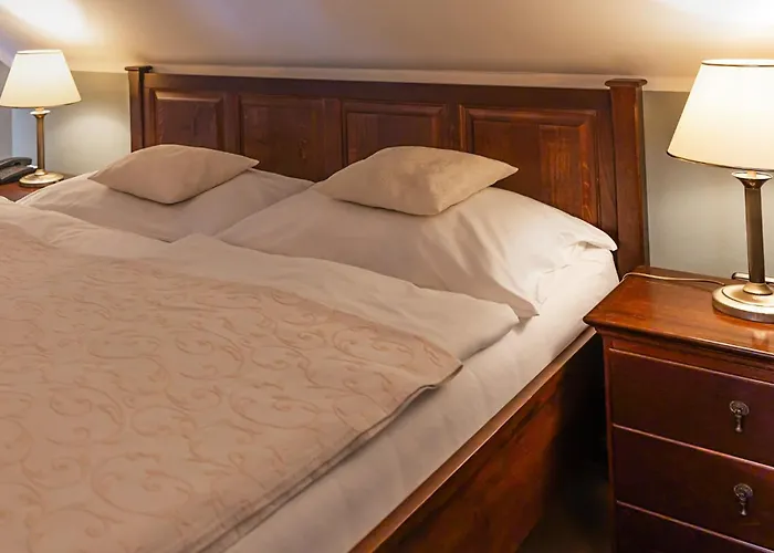 Octarna - Free On-site Parking Hotell