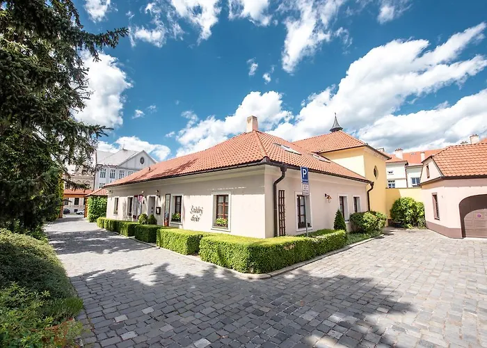 Hotell Octarna - Free On-site Parking 4*