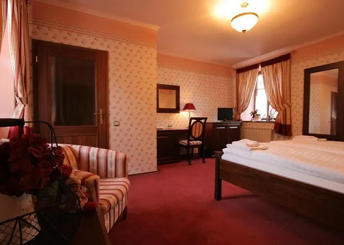 Hotell Octarna - Free On-site Parking Kroměříž